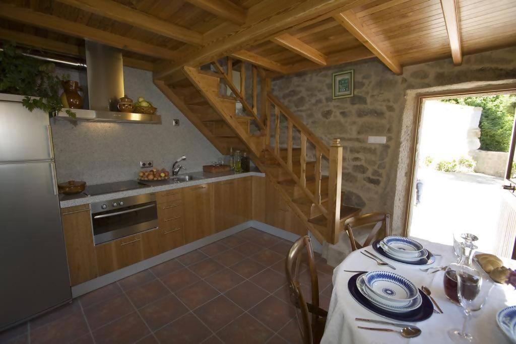 Casa De Afora Casa Con Piscina Y Jacuzzi Privados Guest House Santiago de Compostela Ngoại thất bức ảnh