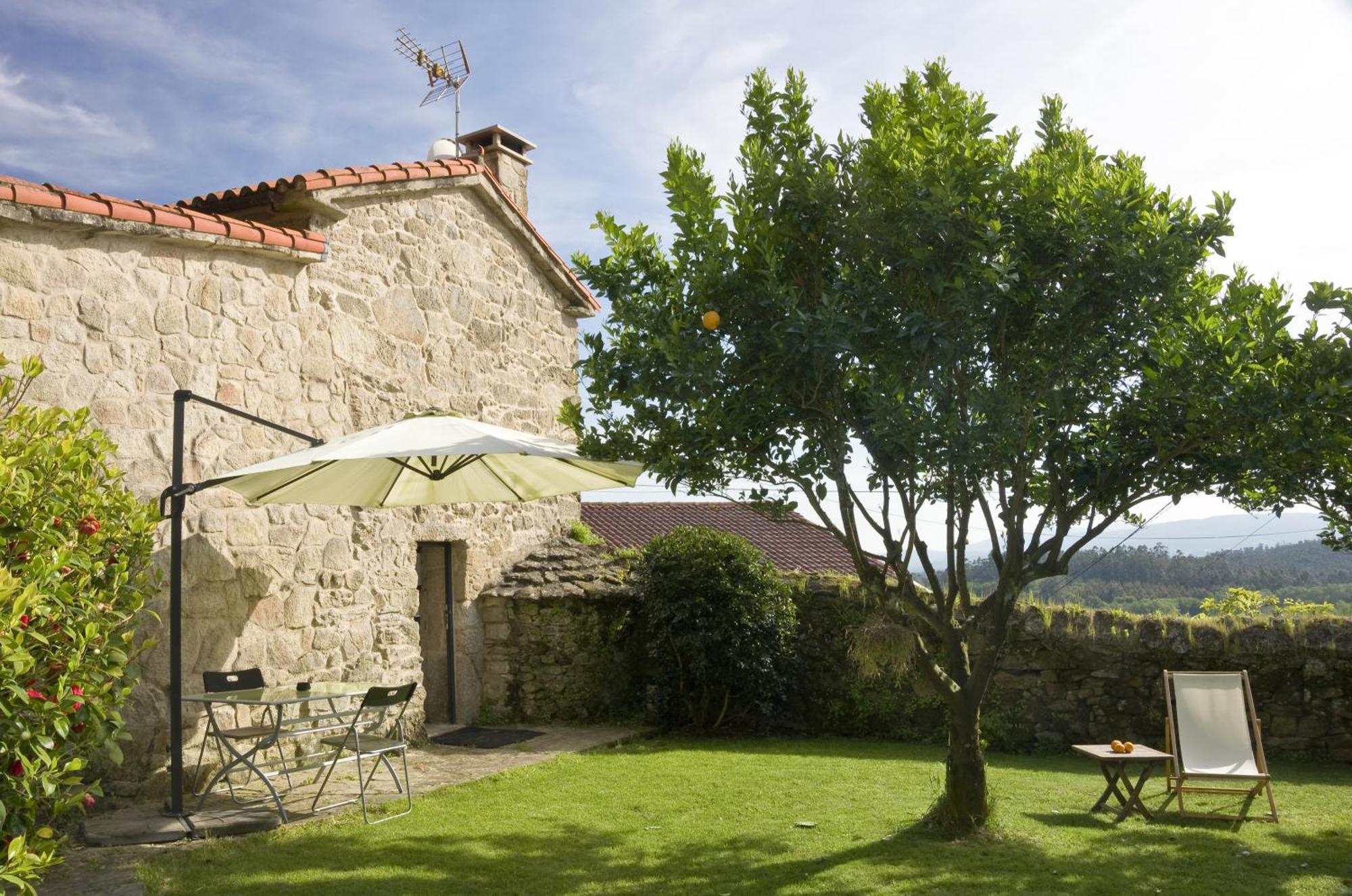 Casa De Afora Casa Con Piscina Y Jacuzzi Privados Guest House Santiago de Compostela Ngoại thất bức ảnh